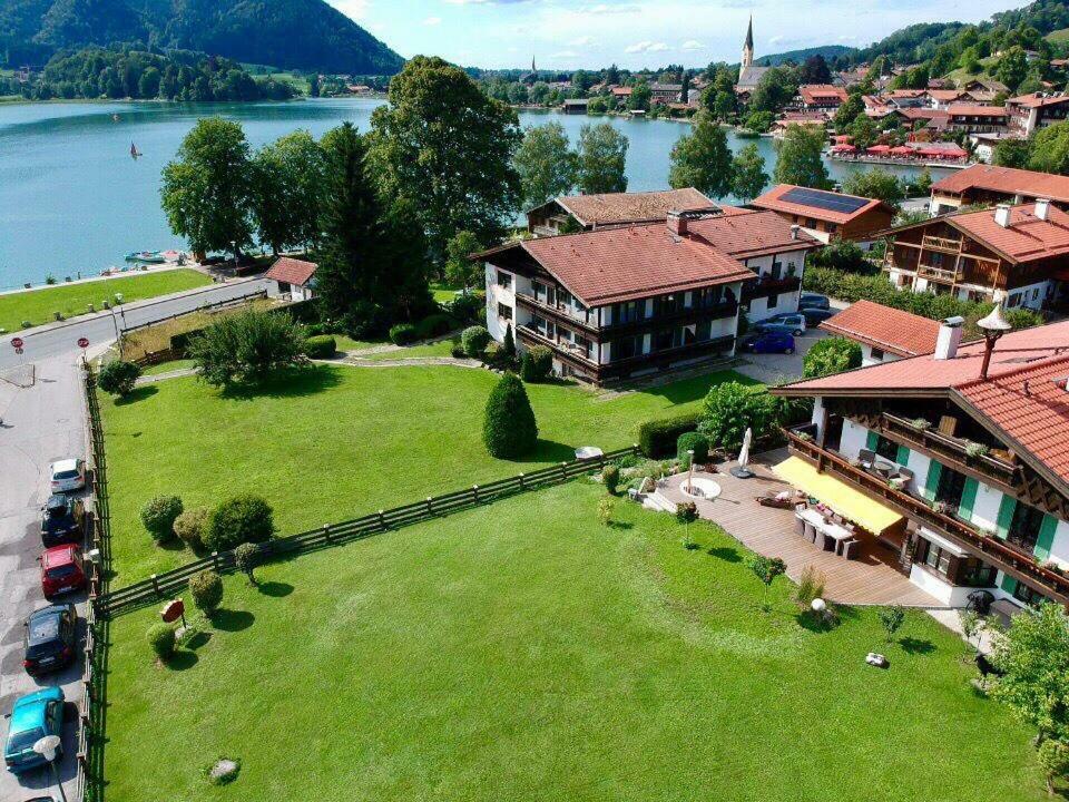 Apartmenthaus Der Johanneshof - Tolle Lage Nah Am See Шлирзее Екстериор снимка